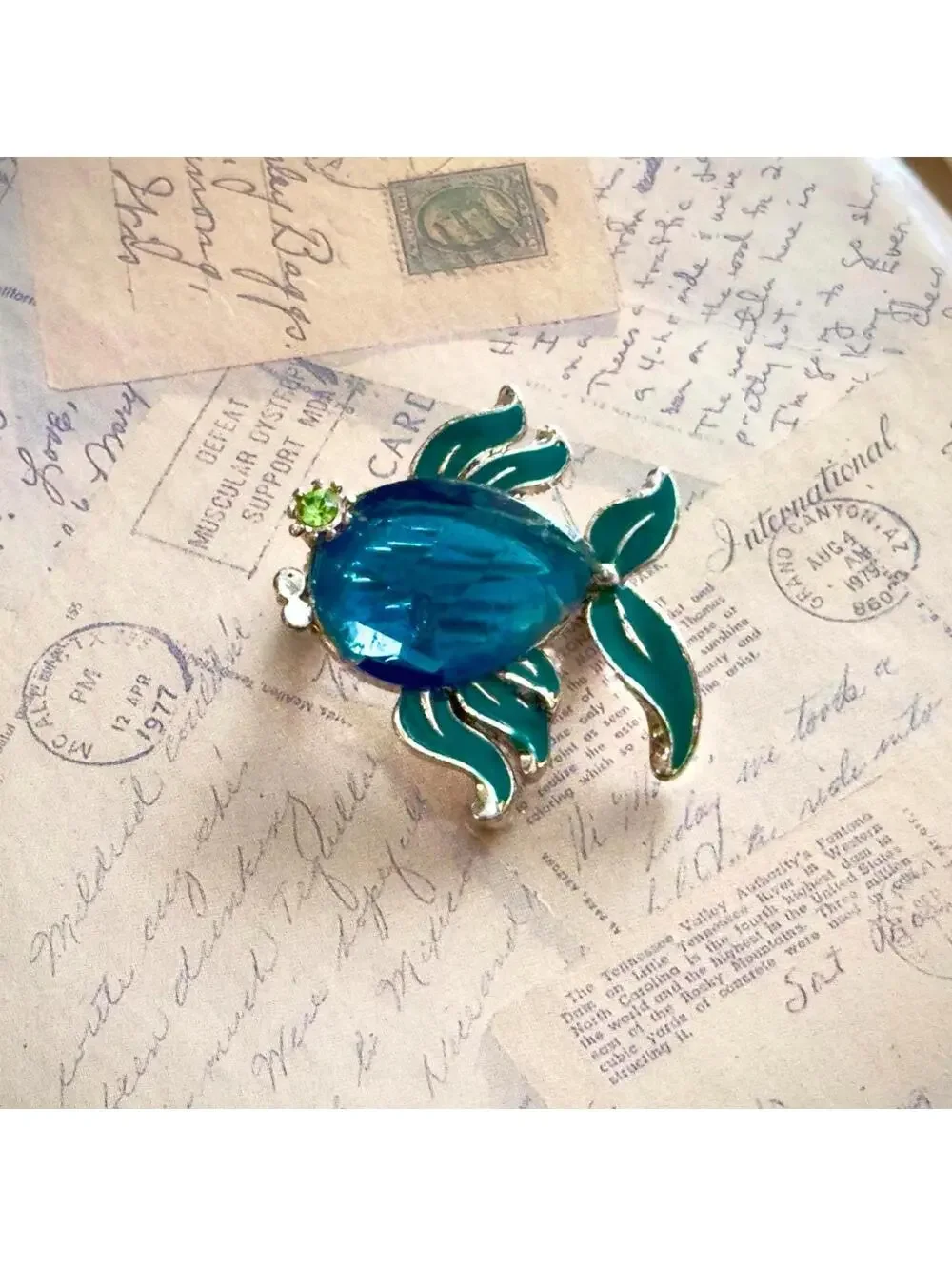 Vintage Enamel Fish Brooch in Ocean Blues